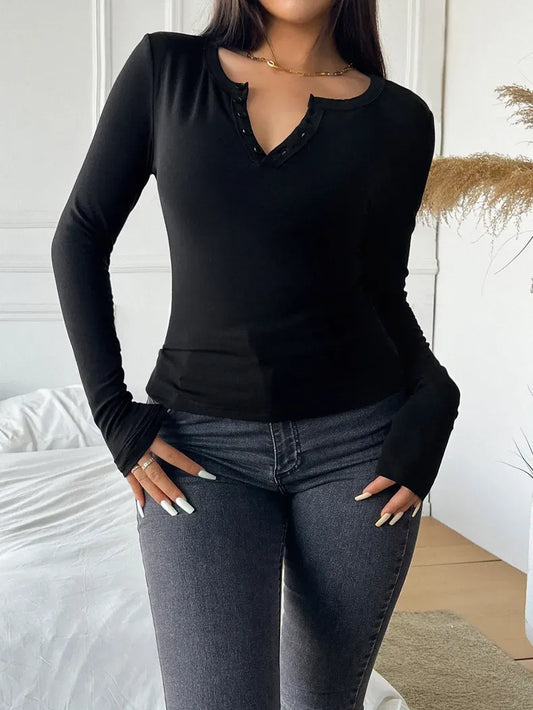 Black Solid Vneck Fitted Top